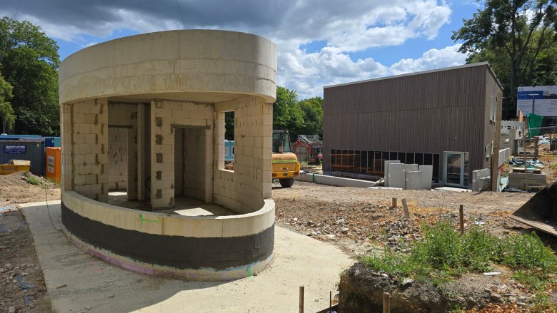 Cash desk house stripped