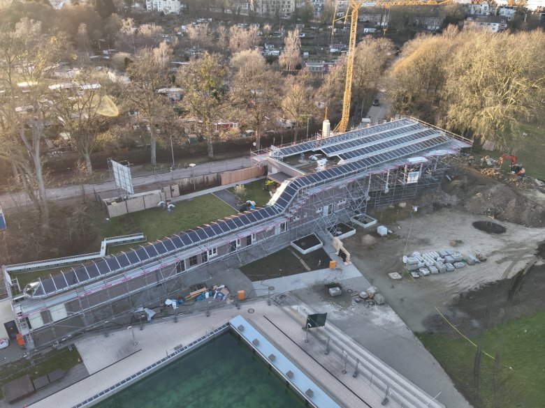 Aerial view with roof wave