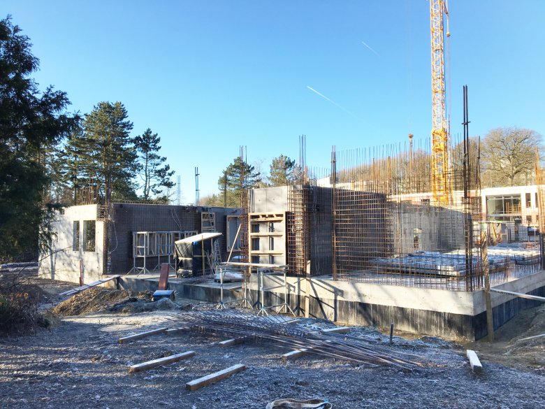 Erdgeschoss_Wände4_c_e26_2022_1 The first floor is taking shape.