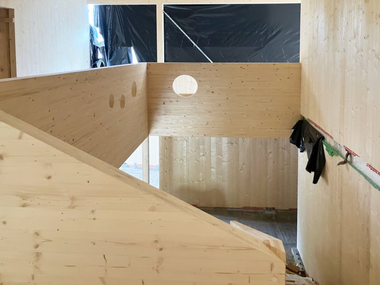 Parapet on the upper floor