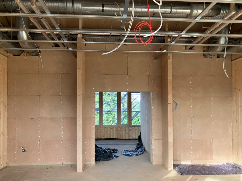 The substructures for the suspended ceilings were installed in the group room.