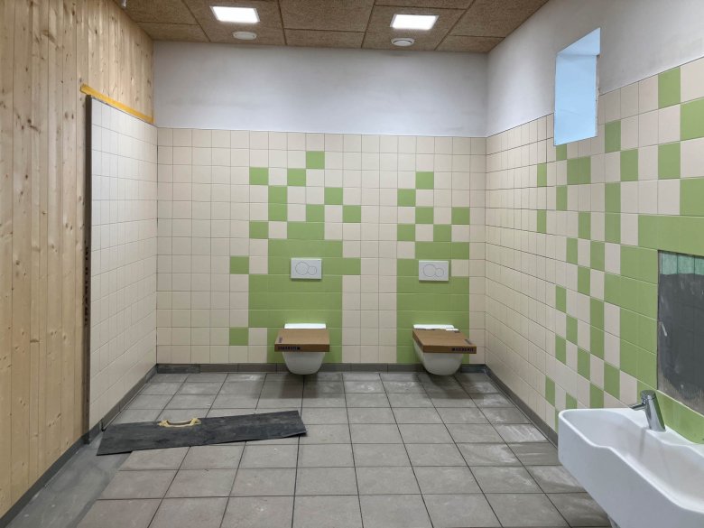 The sanitary furniture has been installed.