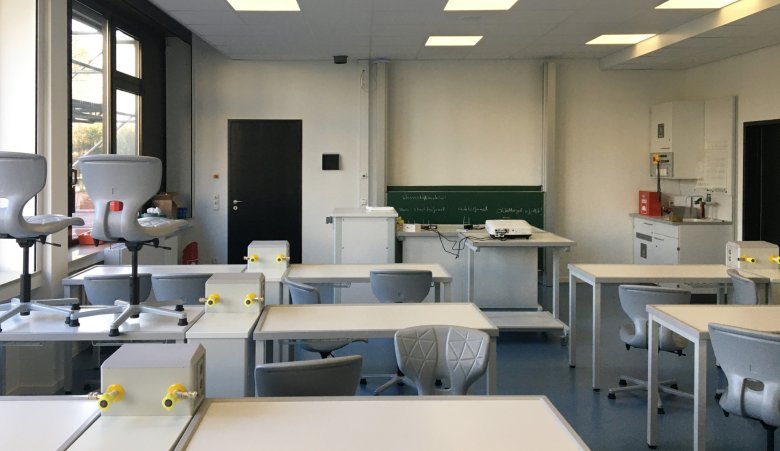 The preliminary refurbishment of the chemistry rooms in the basement has been completed.