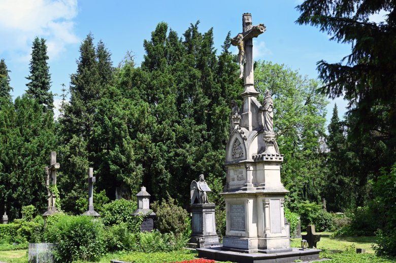 Gravestones at the East Cemetery