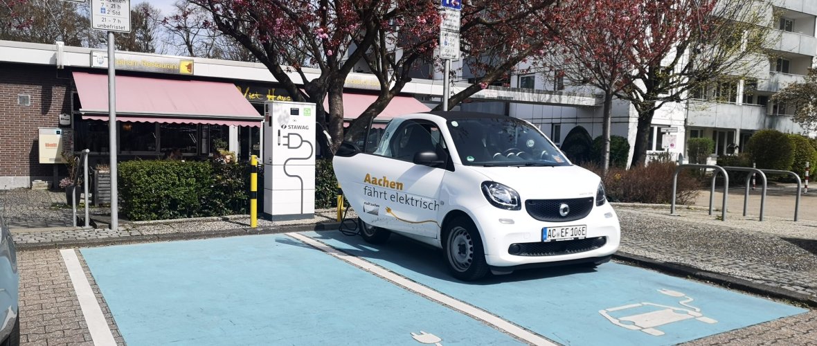 Mobilité électrique borne de recharge