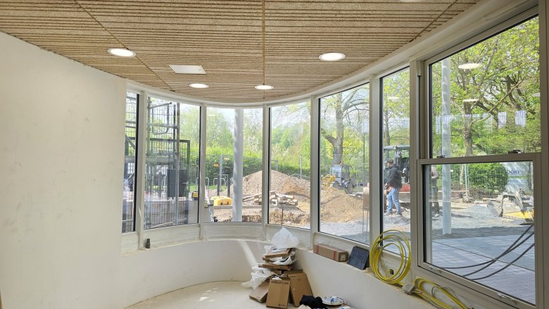 L'aménagement intérieur de la caisse progresse.