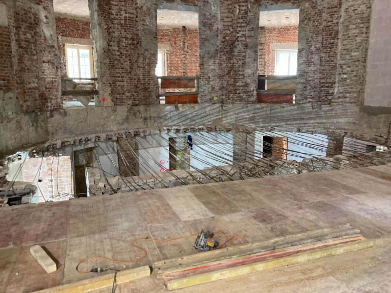 Remplacement du plafond par zones