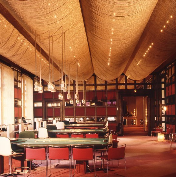 La salle de lecture à l'ouverture du casino en 1976