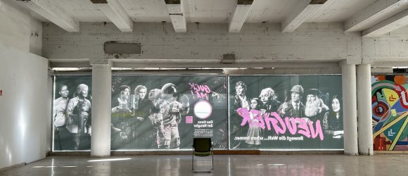 Interieur met stoel- en raambekleding