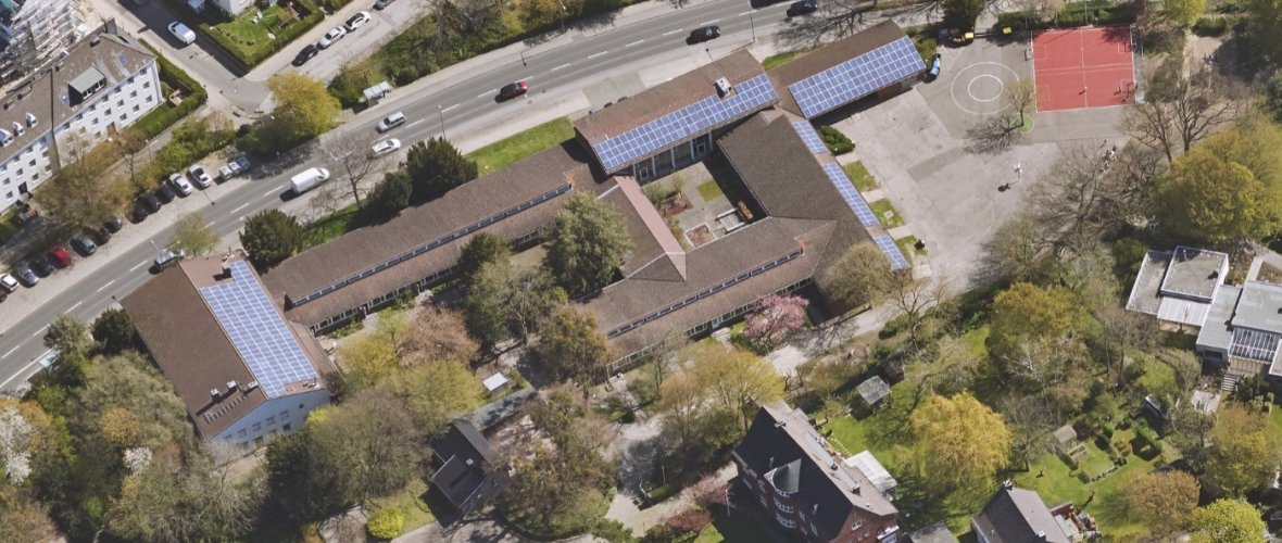 Luchtfoto van het KGS Forster Linde