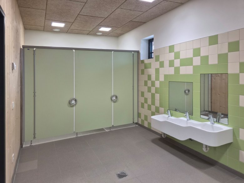 01_Sanitaire voorzieningen_1_c_E26_2026_06_02 De sanitaire ruimtes zijn klaar.