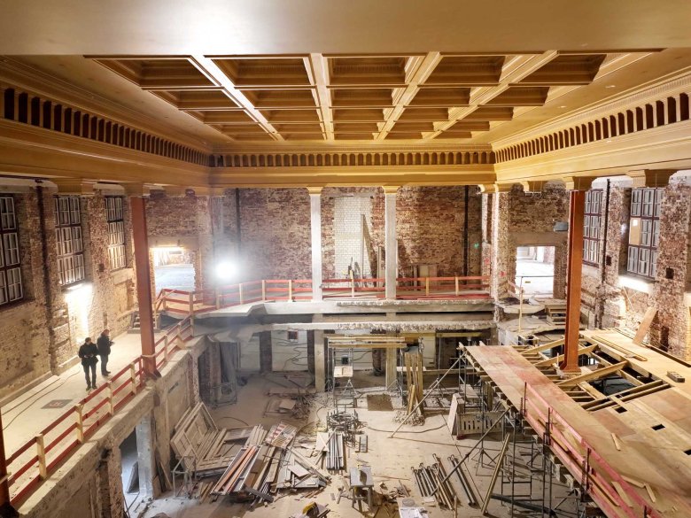 Schil van de nieuwe galerij in de Grote Zaal