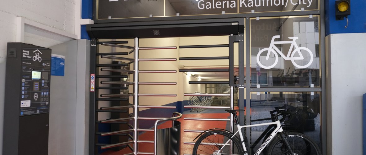 Bike Station Galeria