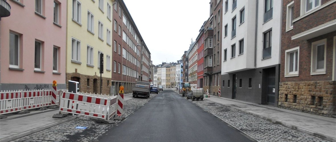 Blick in die fertig gestellte Kurfürstenstraße Blick in die fertig gestellte Kurfürstenstraße