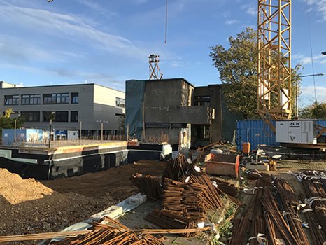 Die Decke über dem Untergeschoss ist betoniert.