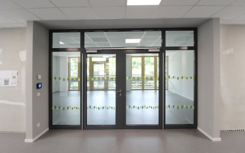 Mehrzweckraum_Tür_Innen_c_E26_2020_06