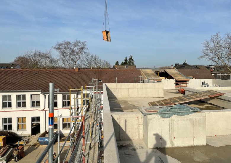 Rohbau_fertig_c_E26_2023 Der Rohbau ist fertiggestellt.