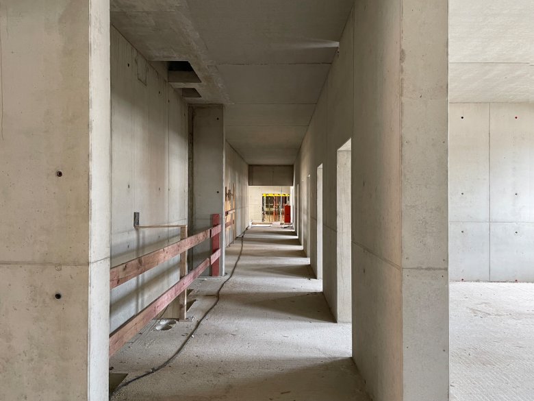 Rohbau_innen_fertig_c_E26_2023 Rohbau Ansicht von innen.