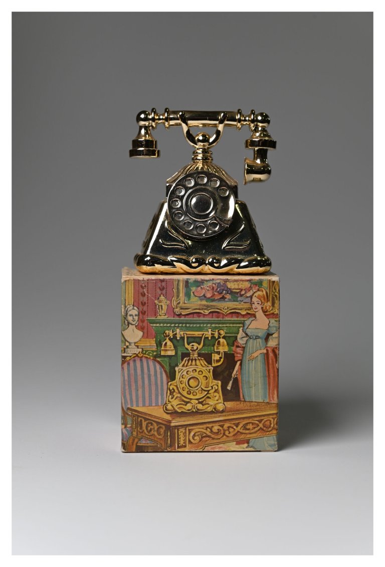 „Französisches Telefon mit Verpackung“, Avon, 1970er Jahre