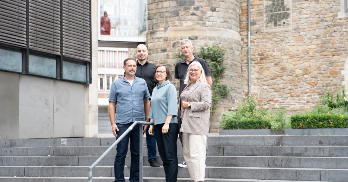 125 Years of Statistics for Aachen
